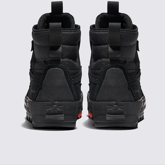 Women's VANS Sk8-Hi GORE-TEX MTE 'Blackout' - Picture 6 of 16